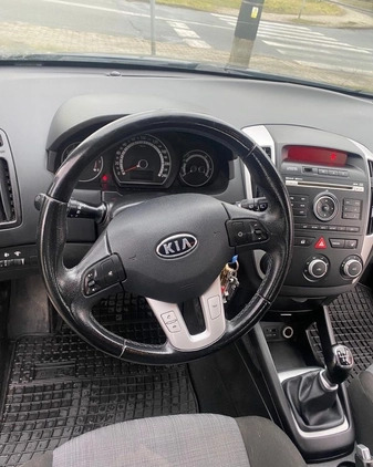 Kia Ceed cena 18900 przebieg: 220000, rok produkcji 2010 z Gliwice małe 79